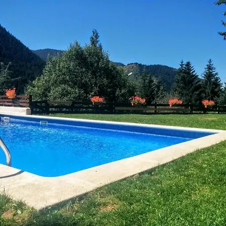 Snow Paradise Apartman Naut Aran